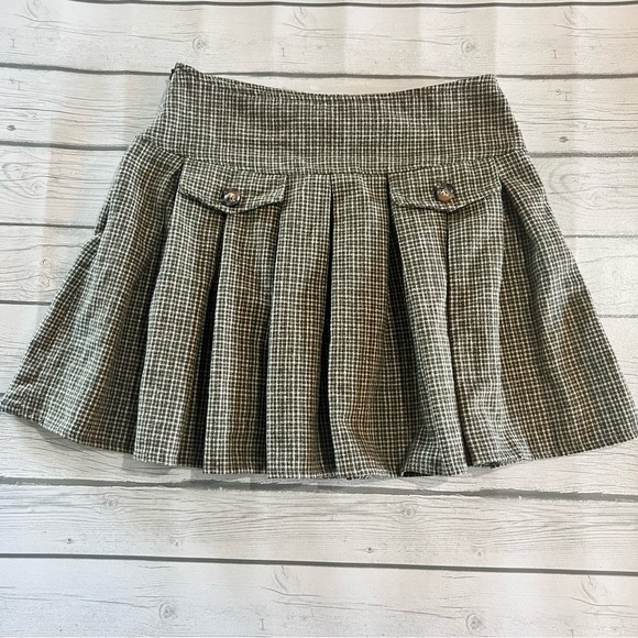 Bundle 2 Shein Plaid Pleated Mini Skirts Size M - Picture 2 of 16